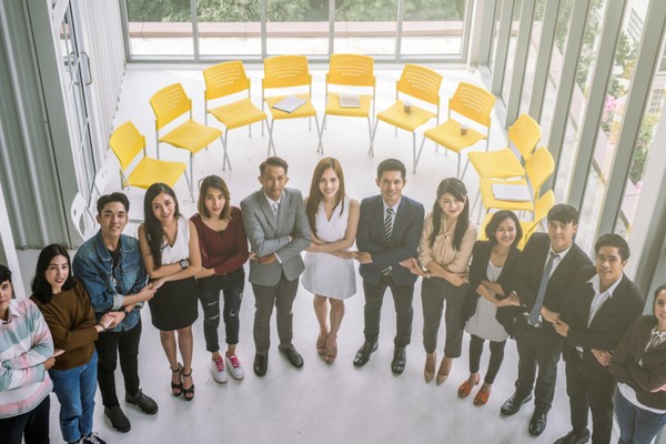 Biểu tượng đánh bạc có trách nhiệm, thể hiện sự kiểm soát và an toàn trên nền tảng Thabet